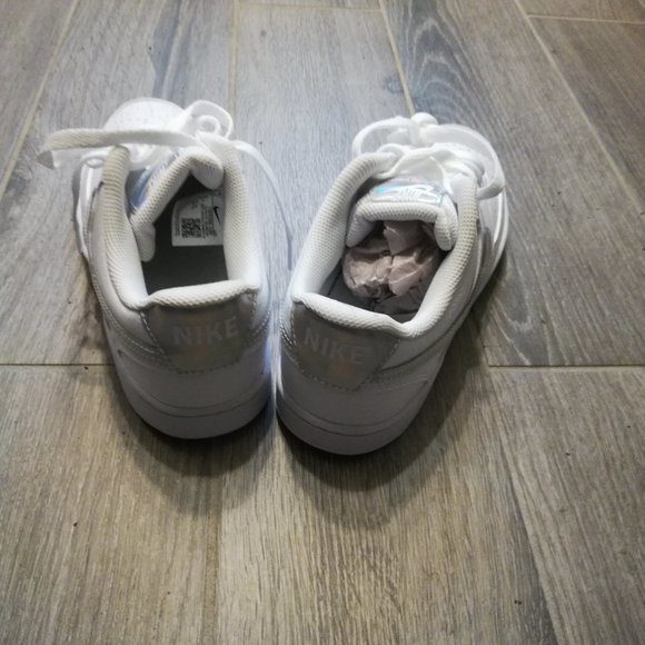 Women's Nike Court Vision Lo - Size 8.5 - Picture 3 of 4